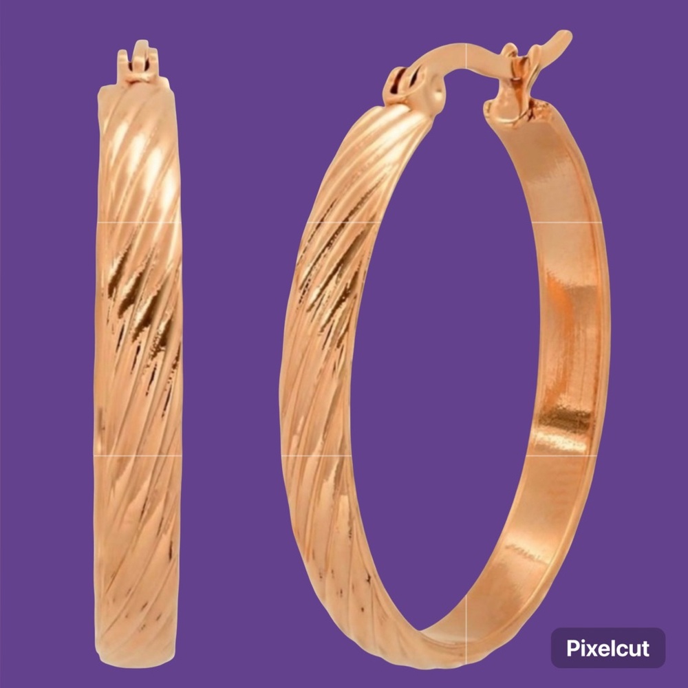 🌸 18k Rose Gold Plated Hoops 🌸